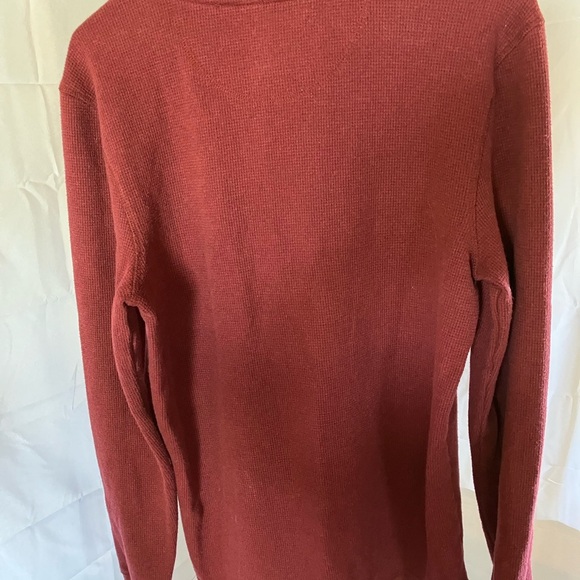 Red Henley Shirt and Gray Pants Set - Picture 7 of 16